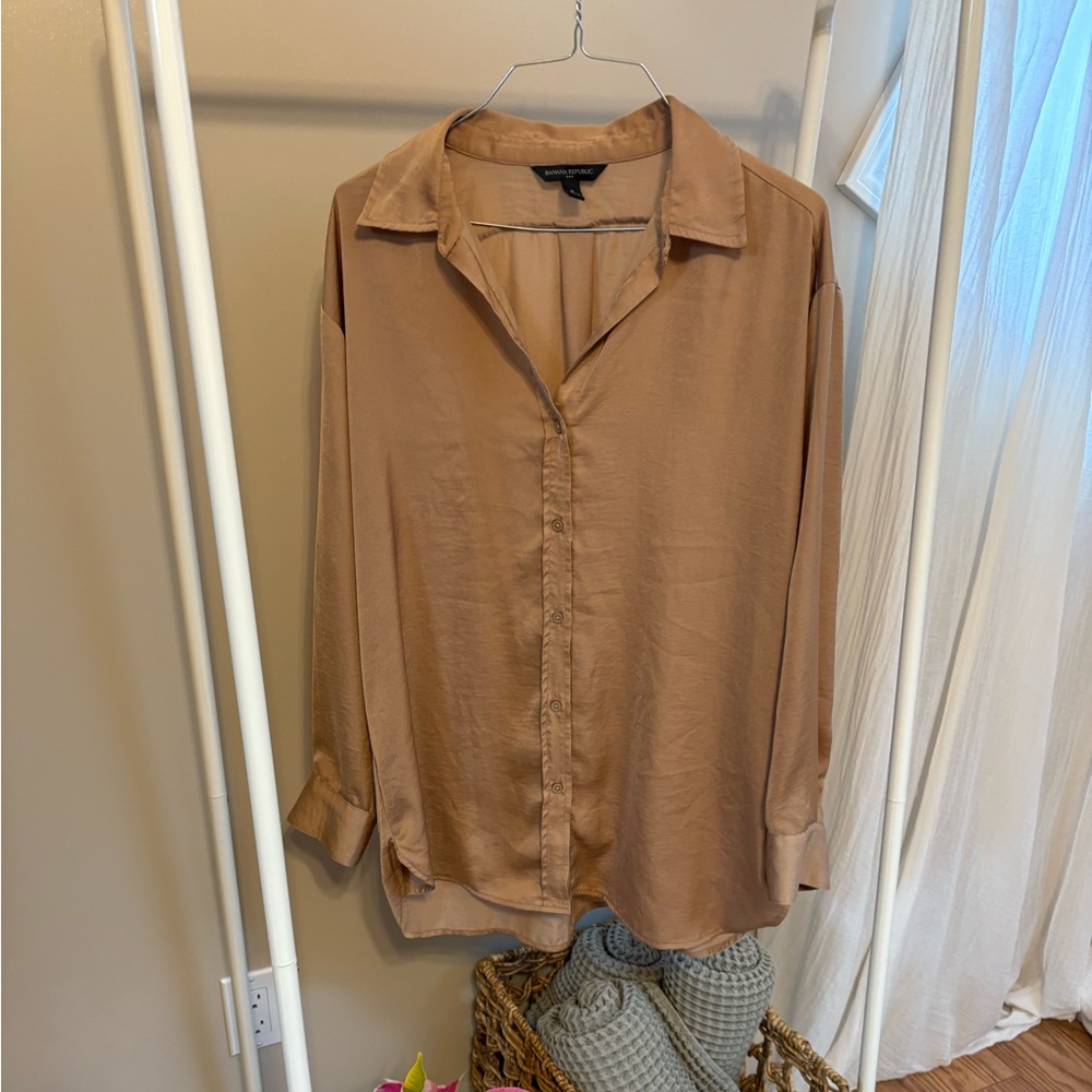 Banana Republic button up tunic